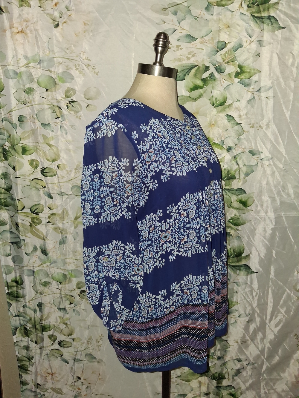 5For$12 Blue Floral Top